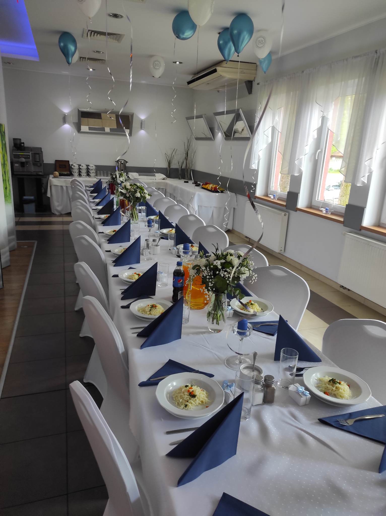 Restauracja przygotowana na przyjęcie